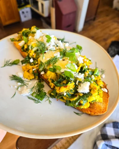 Cheesy Kale Scram Toastie