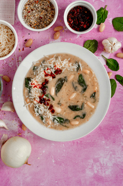 White Bean & Spinach Soup