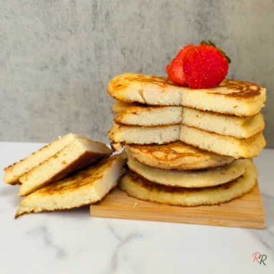 Easy Almond Flour Cottage Cheese Pancakes