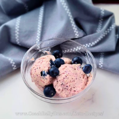 Keto Blueberry Ice Cream with Greek Yogurt (No Churn)