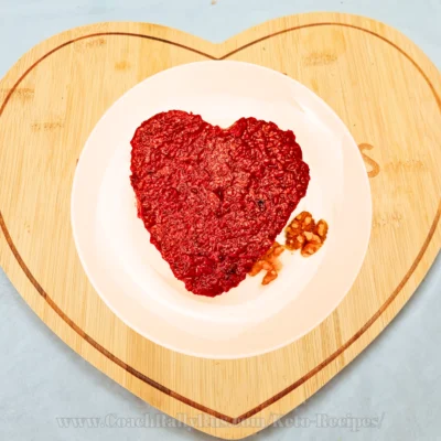 ​No Bake Keto Raspberry Cheesecake with Walnut Crust