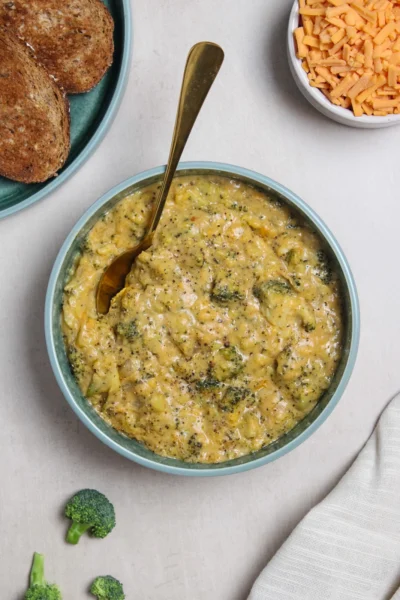 Vegan Broccoli Cheddar Soup