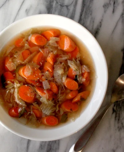 Italian Cabbage and Carrot Soup