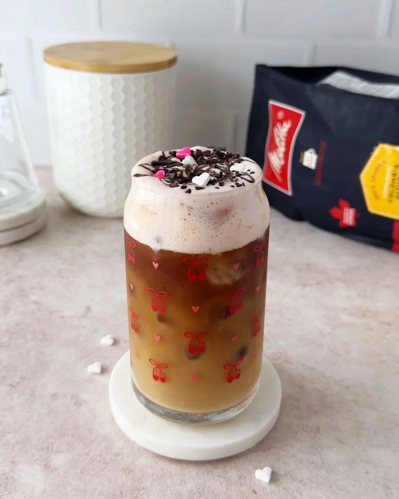 Strawberry Cold Foam Iced Latte by Riri's Recipes - FoodSocial