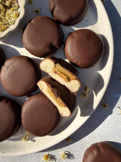 Homemade Tagalong Cookies