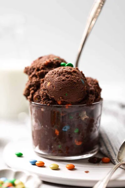 Edible Chocolate Cookie Dough (No Eggs)