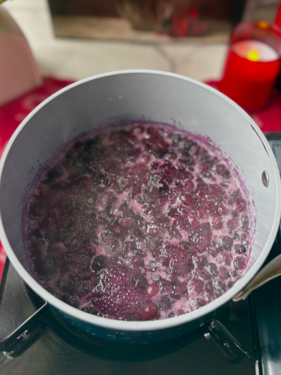 Delicious Homemade Blueberry Syrup