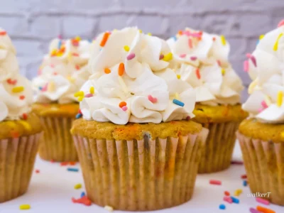 Matcha Funfetti Cupcakes (Vegan)