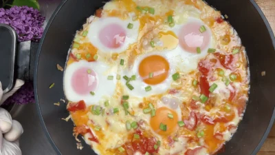 Breakfast with Eggs and Cabbage