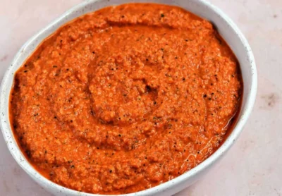 Healthy High-Protein “Pesto-Red” Hybrid