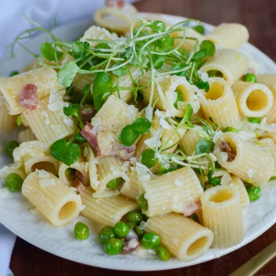 Easy Pasta with Peas
