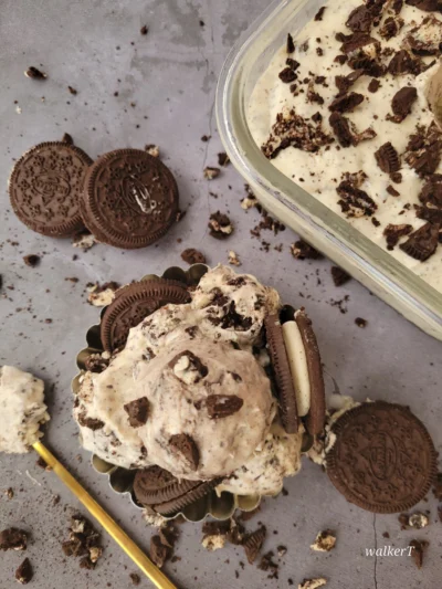 Mint Cookie Ice Cream (Vegan)