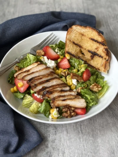 Grilled Chicken Summer Salad