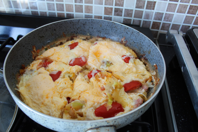 5-Minute Fresh Veggie Omelet (Serves 2) by ChefCiresica - FoodSocial