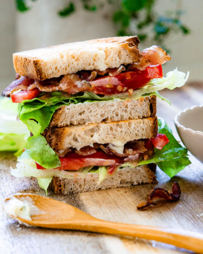 Blt Sandwich with Garlic Mayo