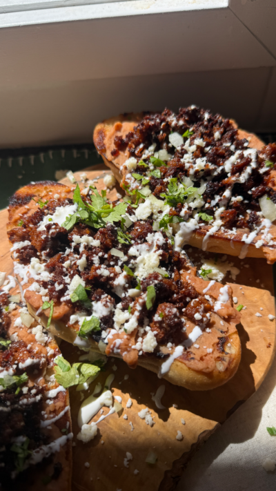 Molletes de Chorizo