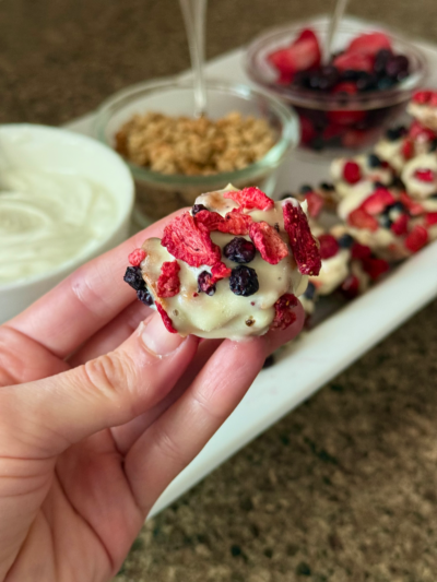 frozen yogurt parfait clusters