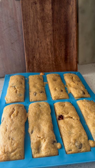 Banana Bread Granola Bars