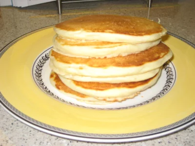 Vanilla Buttermilk Pancakes