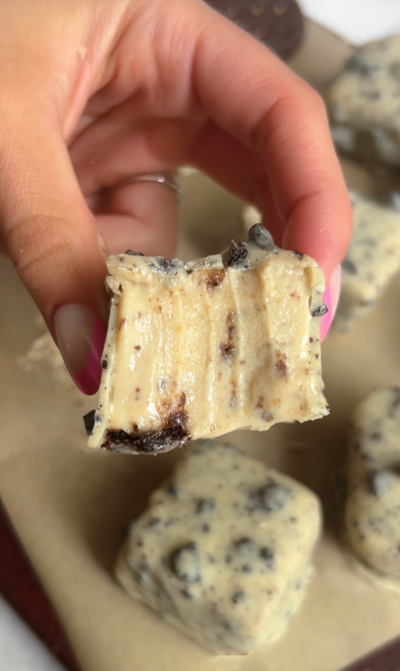 High Protein Cookies ‘n Cream Cookie Dough Bites