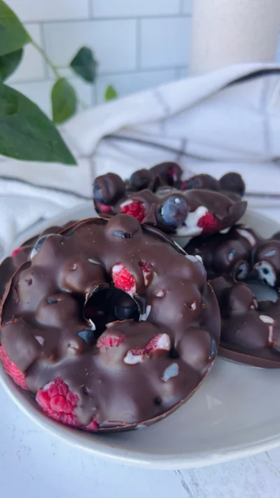 Chocolate Coconut Berry no bake donuts