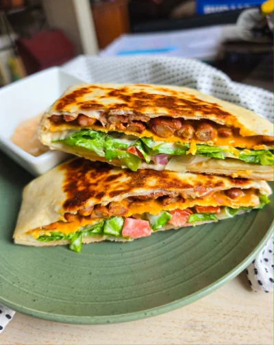 Pinto Bean Crunchwrap Supremes