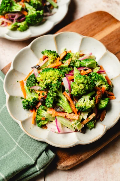 Light & Easy Broccoli Salad
