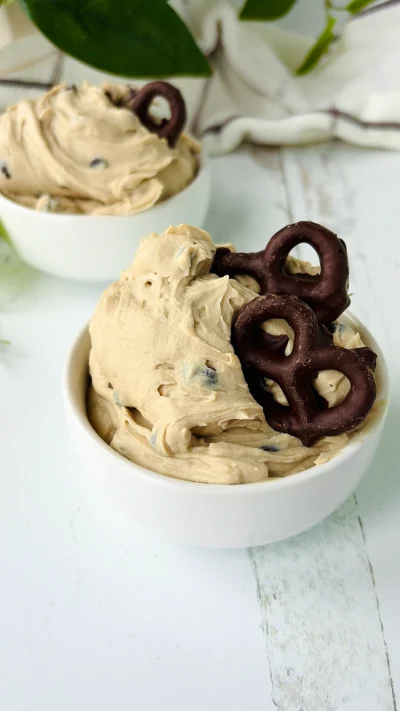 Vegan Cannoli Dip