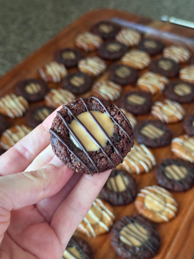 adverturefuls cookies – caramel thumbprint cookies