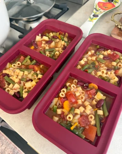 Minestrone Soup (Freezer Friendly)