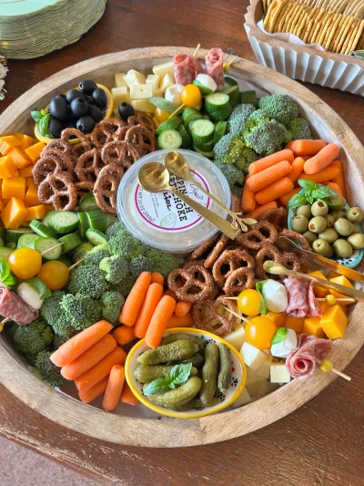 Vegetable & Cheese Charcuterie Board