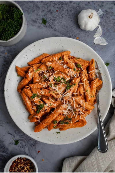 Vegan Roasted Red Pepper Pasta