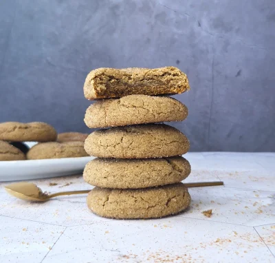 Hojicha Snickerdoodle Cookies (Vegan)