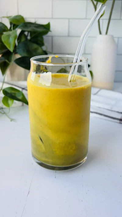 Golden Milk Banana Iced Matcha