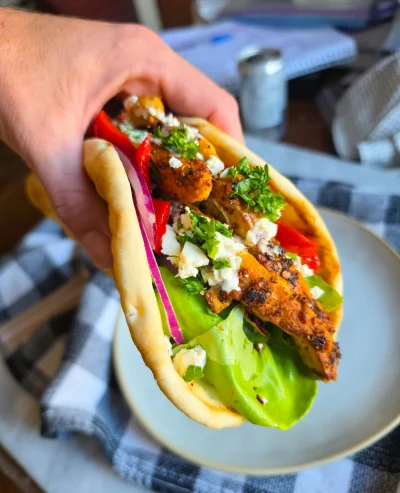 RRP & Feta Chik’n Pitas
