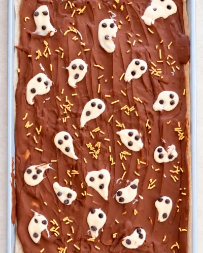 Ghost Chocolate Bark