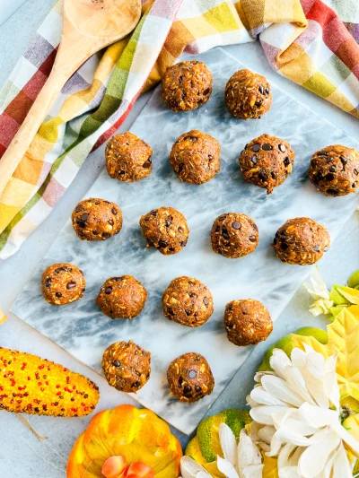 Gingerbread Energy Bites