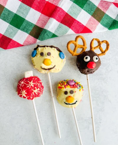 Holiday Cake Pops