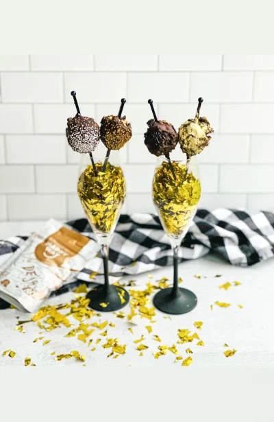 New Year’s Eve Ball Pops