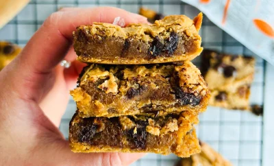 Chocolate Chip Peanut Butter Blondies