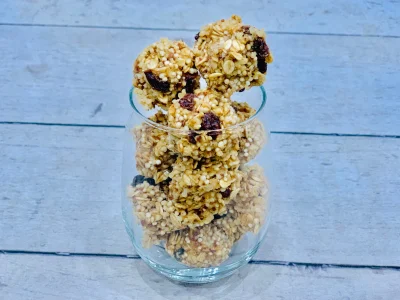 Peanut Butter Quinoa Energy Bites