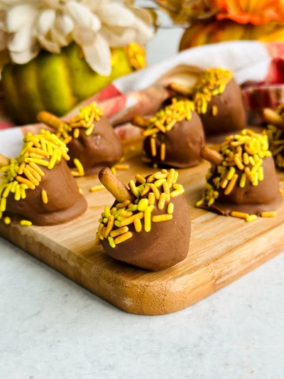 Strawberry Acorns
