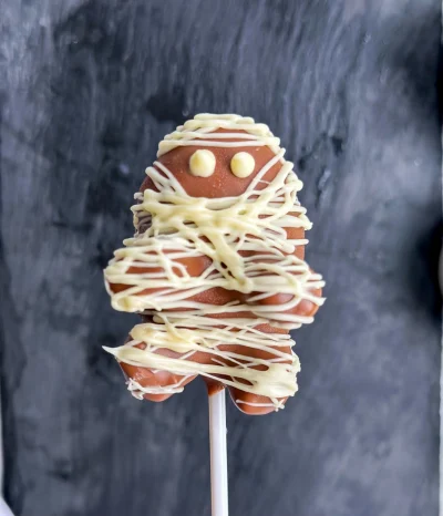 Strawberry Mummies